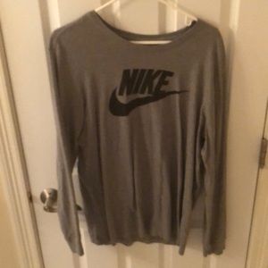 Nike Gray Long Sleeve Tee